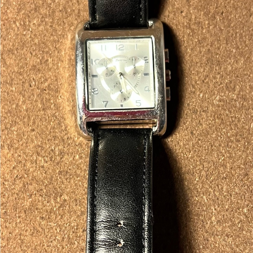 Geneva watch with additional bands. Black, white, pink.